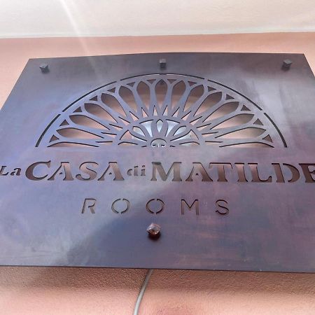 La Casa Di Matilde Barcellona Pozzo di Gotto Exterior foto